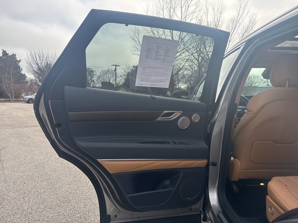 Used 2024 Genesis GV80 2.5T w/ Advanced Package image 24