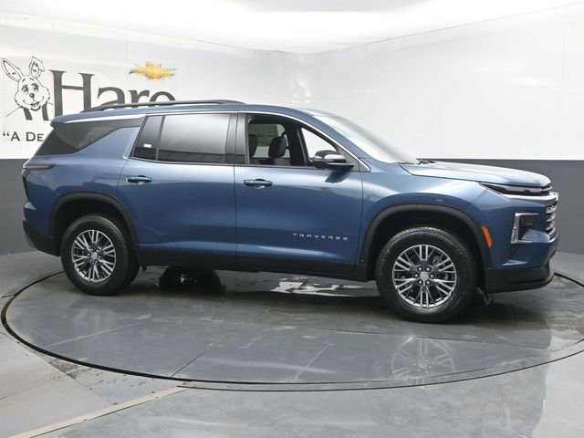 New 2026 Chevrolet Traverse LT