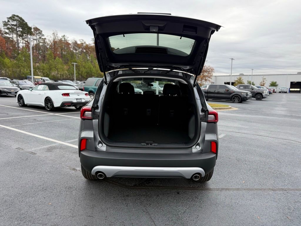 New 2026 Ford Escape Active image 7
