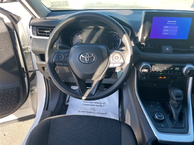 Certified 2025 Toyota RAV4 LE AWD/4WD image 23