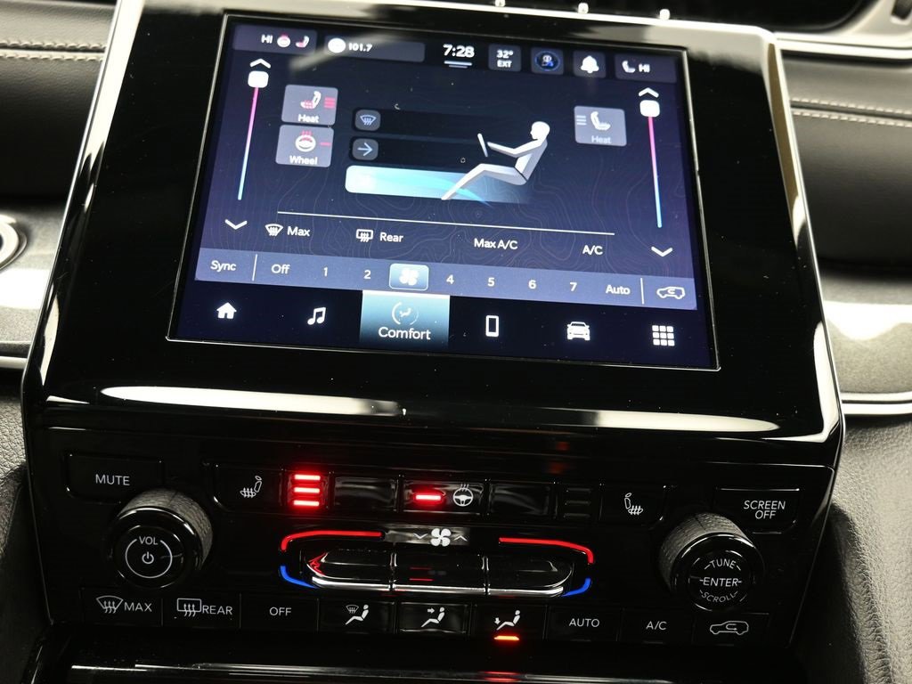 Used 2023 Jeep Grand Cherokee Altitude image 26