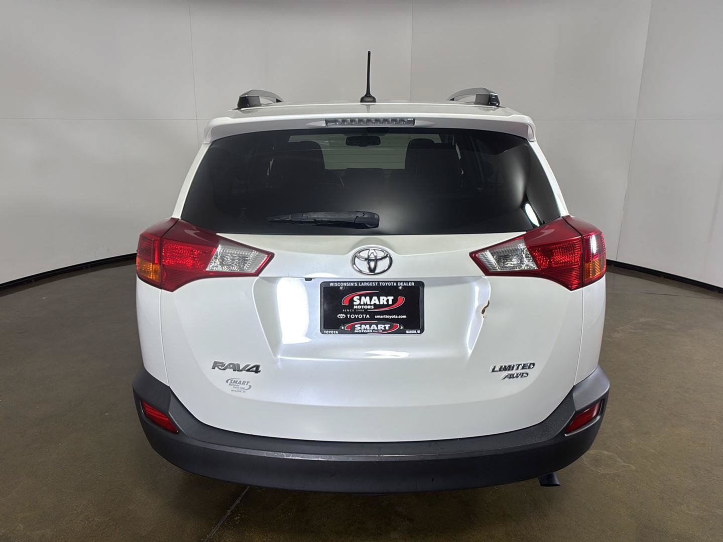Used 2015 Toyota RAV4 Limited AWD/4WD image 23