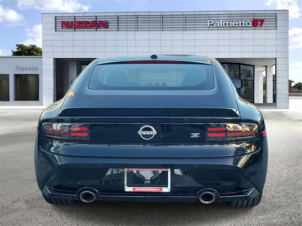 Certified 2024 Nissan Z Performance w/ Floor Mat Package image 5