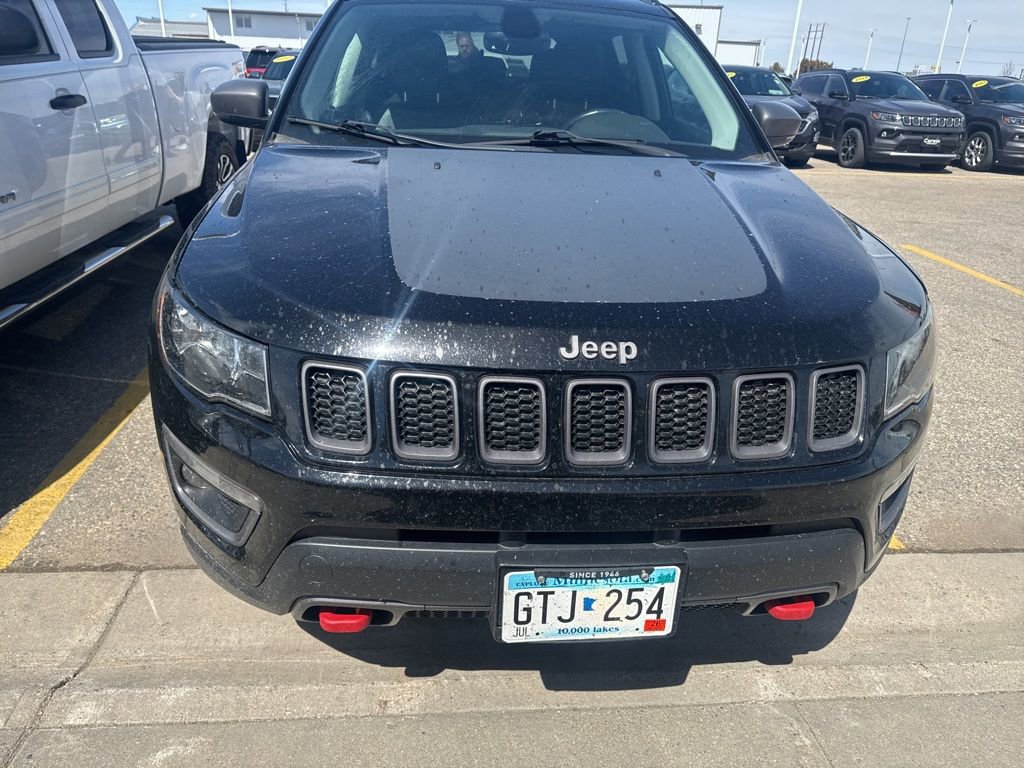 Used 2017 Jeep Compass Trailhawk w/ Leather Interior Group AWD/4WD video 2