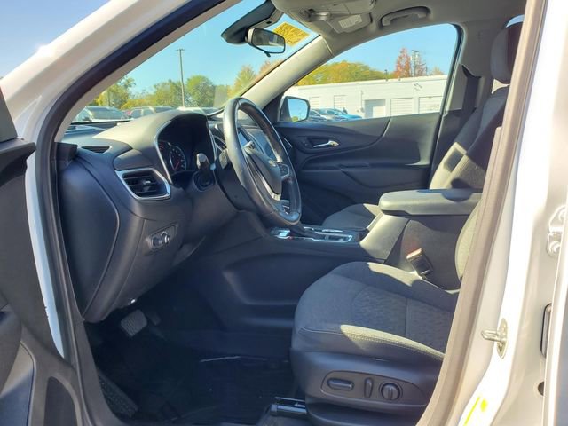 Used 2022 Chevrolet Equinox LT w/ Driver Convenience Package image 12