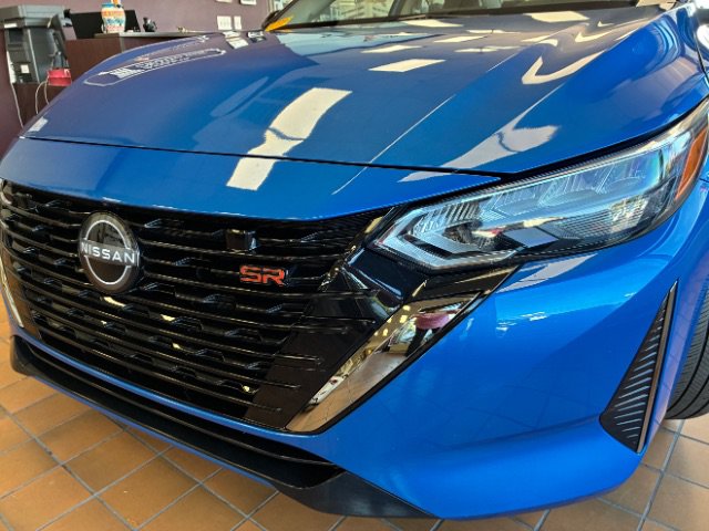 Used 2024 Nissan Sentra SR w/ SR Premium Package FWD image 9