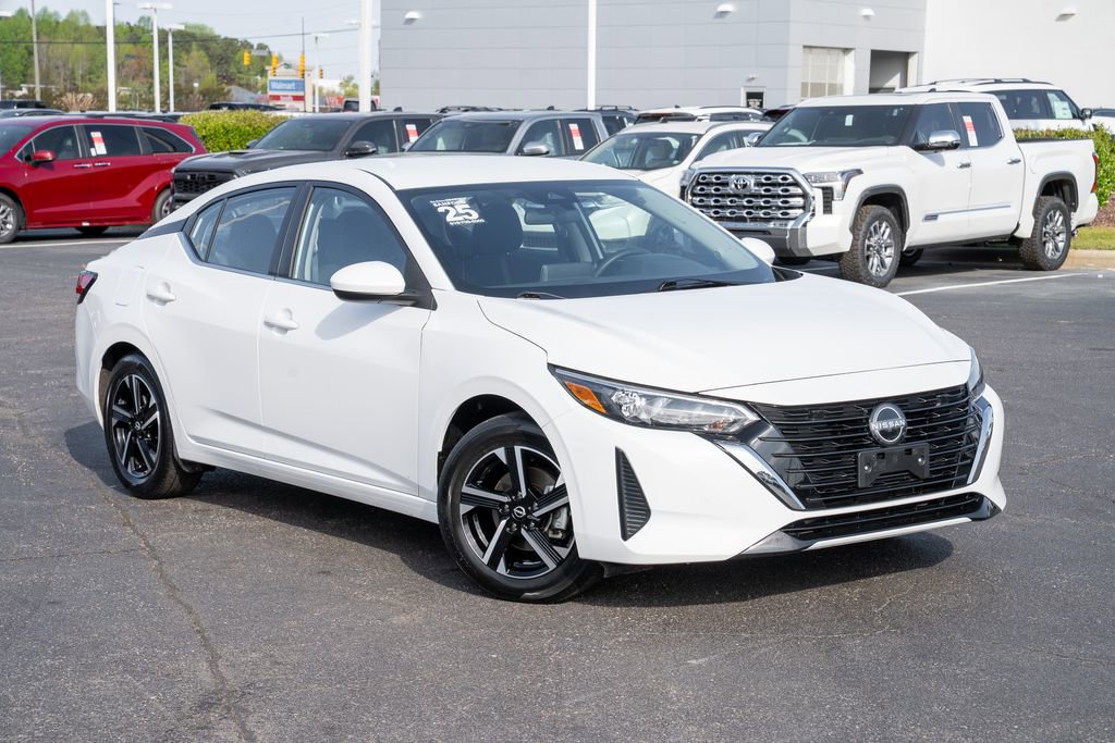 Used 2025 Nissan Sentra SV FWD image 1