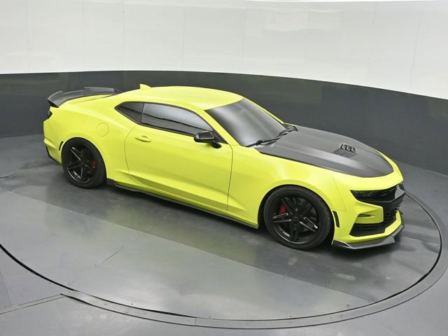 Used 2019 Chevrolet Camaro SS image 27