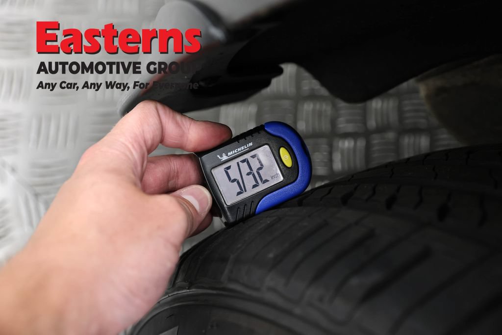Used 2022 Hyundai Santa Fe Blue AWD/4WD image 30
