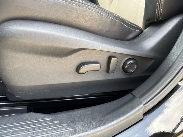 Certified 2025 Subaru Outback Limited image 19