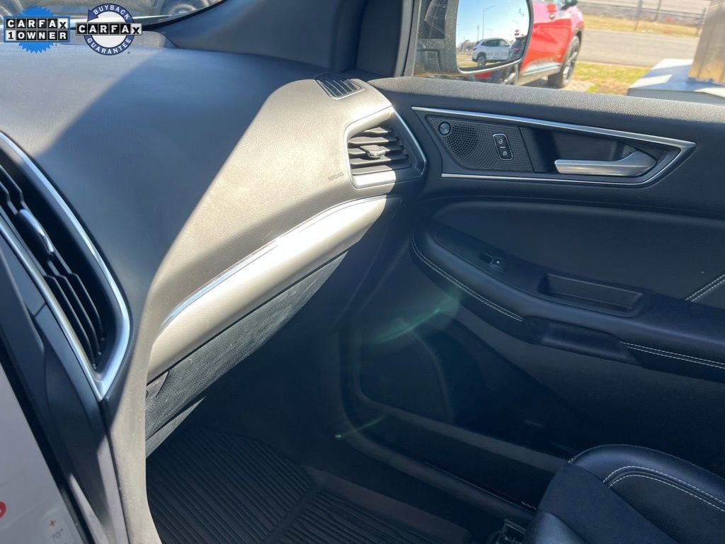 Used 2022 Ford Edge ST image 19
