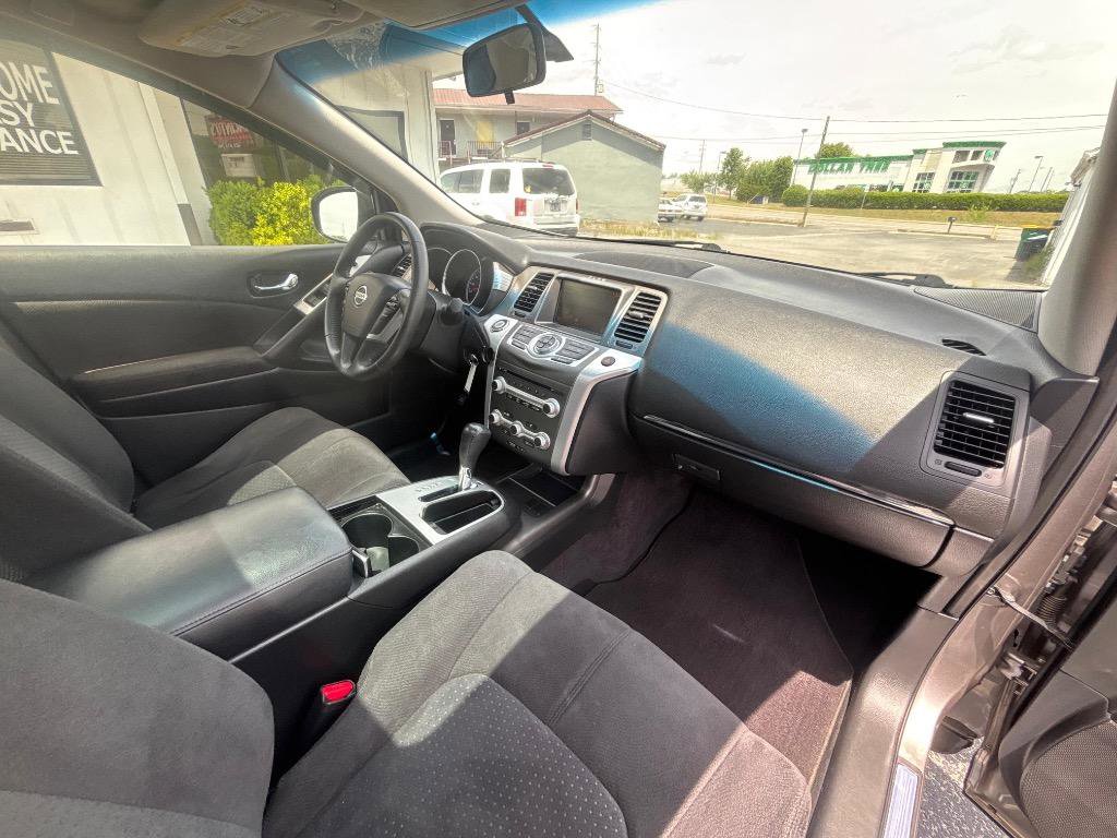 Used 2012 Nissan Murano SV FWD image 35