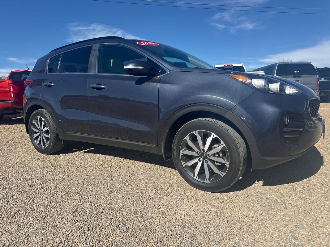 Used 2019 Kia Sportage EX w/ EX Premium Package image 3
