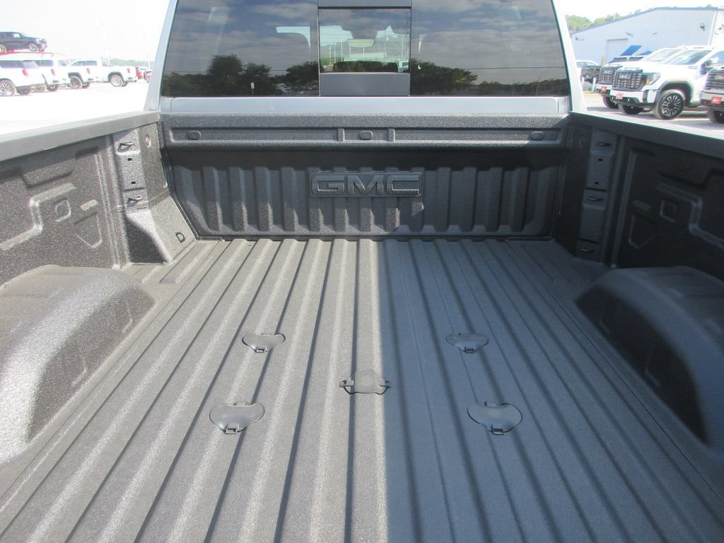 New 2026 GMC Sierra 2500 AT4 w/ AT4 Premium Plus Package AWD/4WD image 7