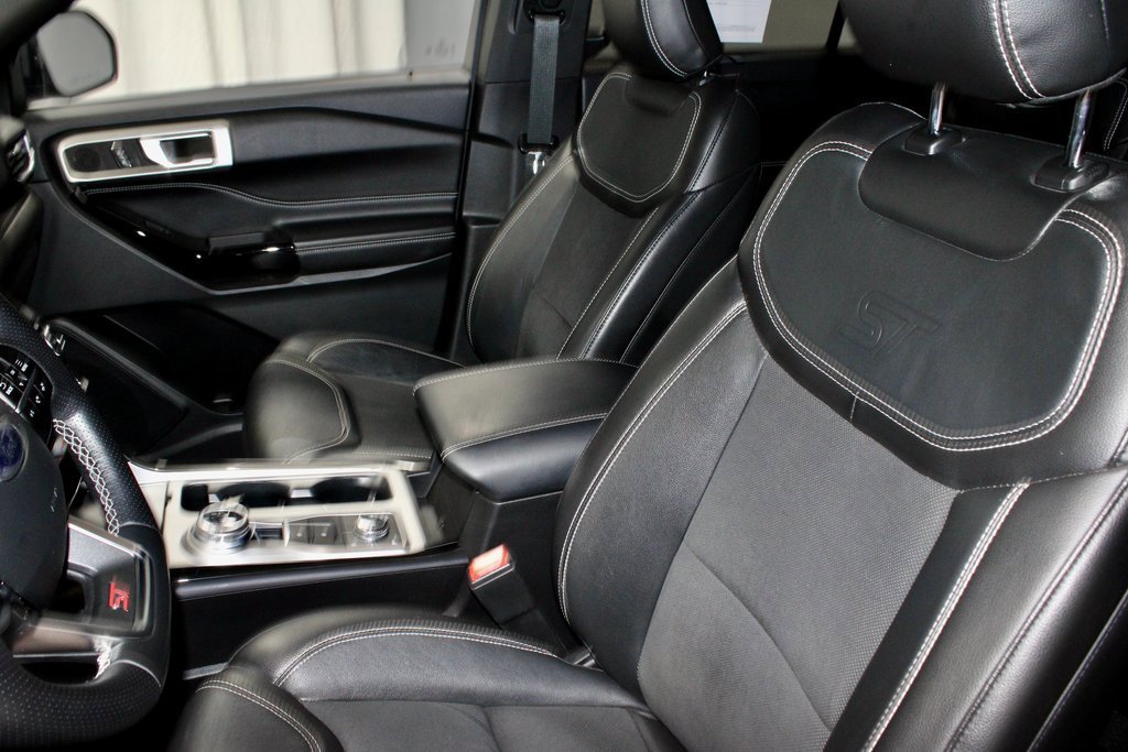 Used 2022 Ford Explorer ST w/ ST High-Performance Pack image 26