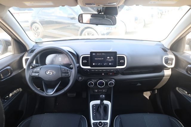 New 2026 Hyundai Venue SEL FWD image 12