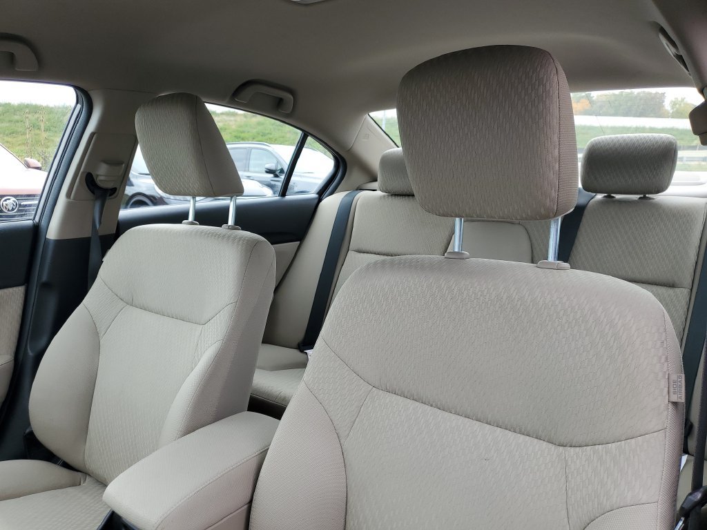 Used 2015 Honda Civic LX image 9