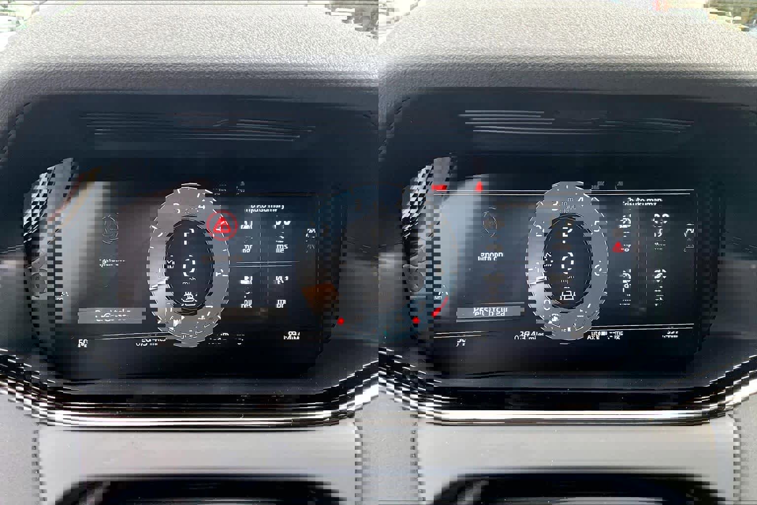 Used 2024 Land Rover Range Rover Evoque Dynamic SE image 50