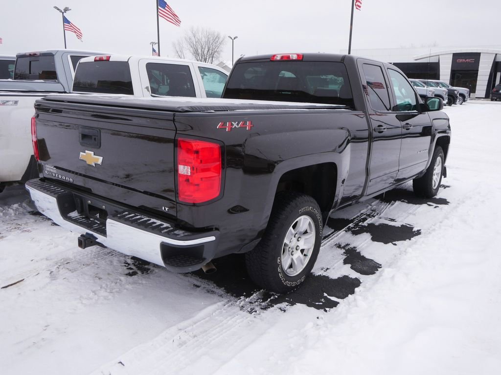 Used 2018 Chevrolet Silverado 1500 LT w/ All Star Edition image 3