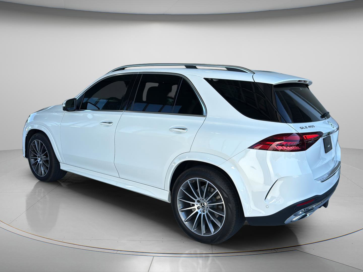 Certified 2024 Mercedes-Benz GLE 450 4MATIC image 5