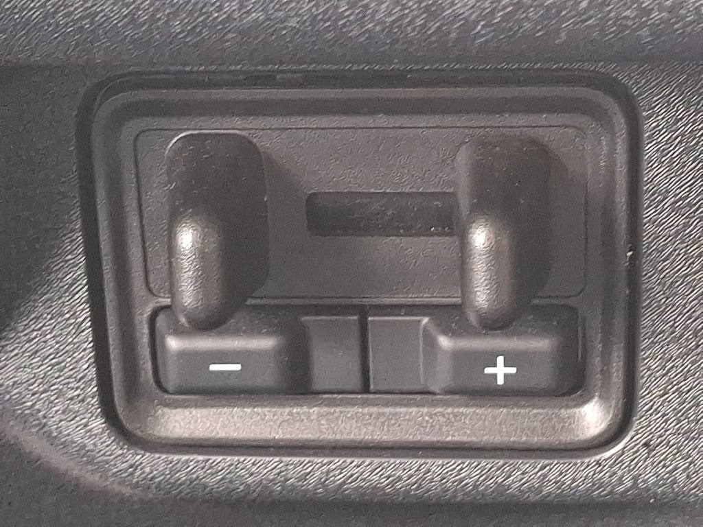 Used 2025 Ford Expedition Max Active AWD/4WD image 27