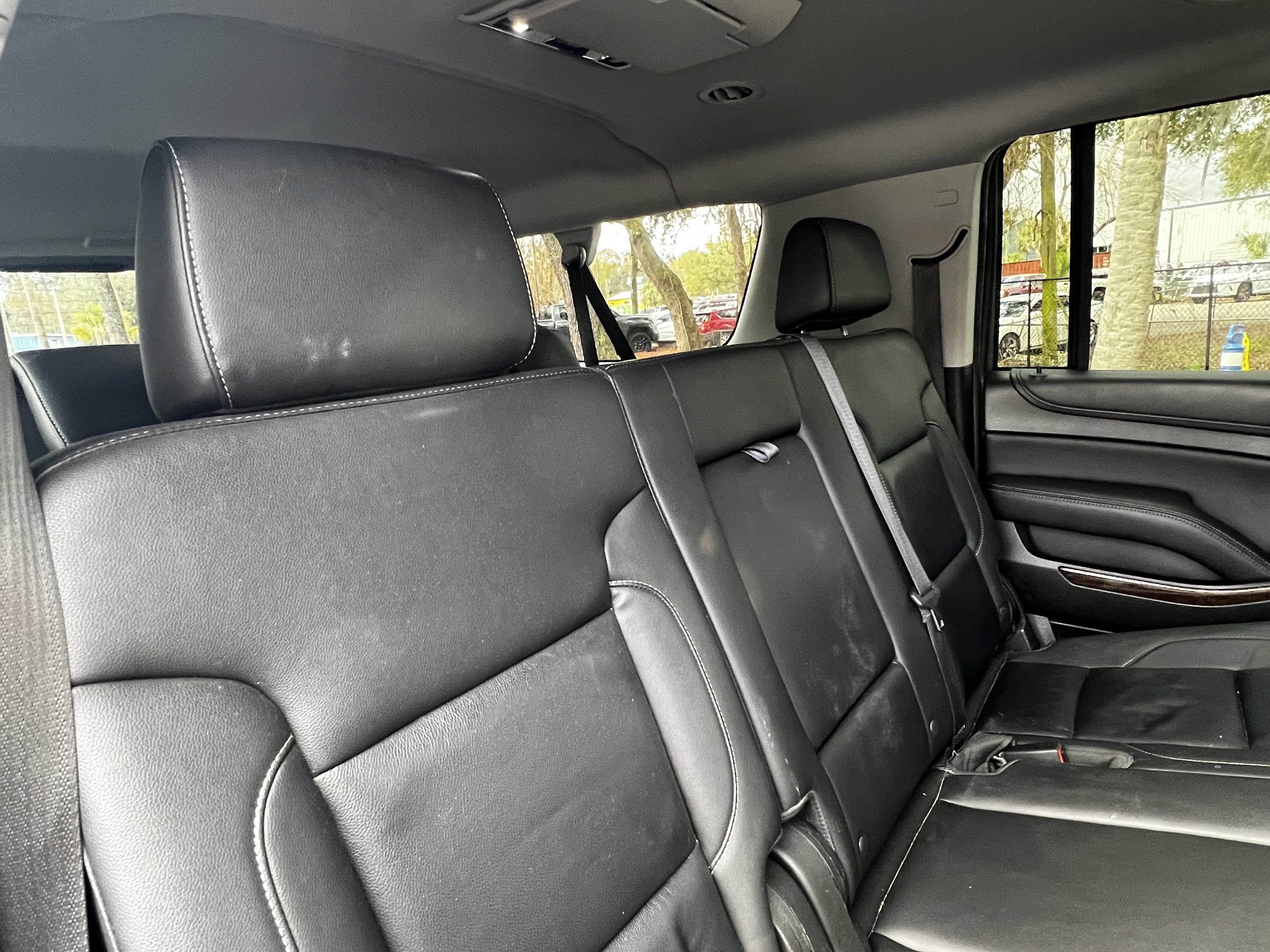 Used 2018 Chevrolet Suburban LT image 45