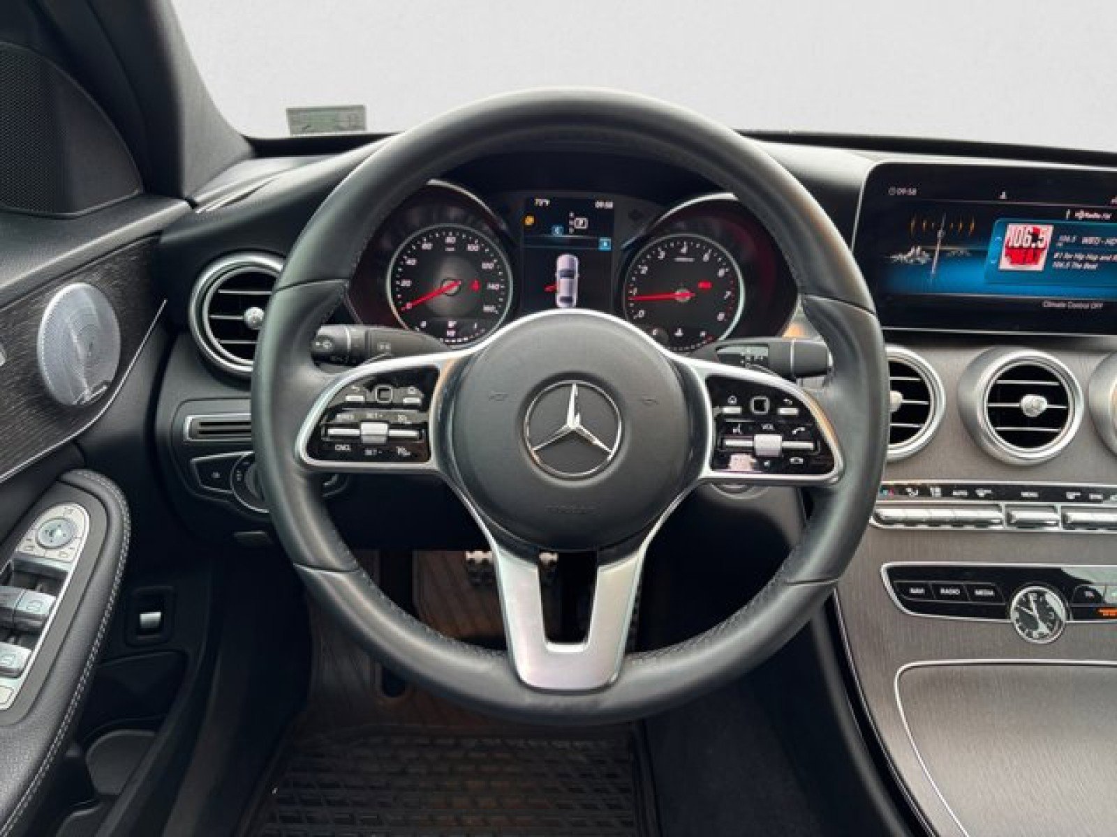 Used 2020 Mercedes-Benz C 300 4MATIC Sedan image 15