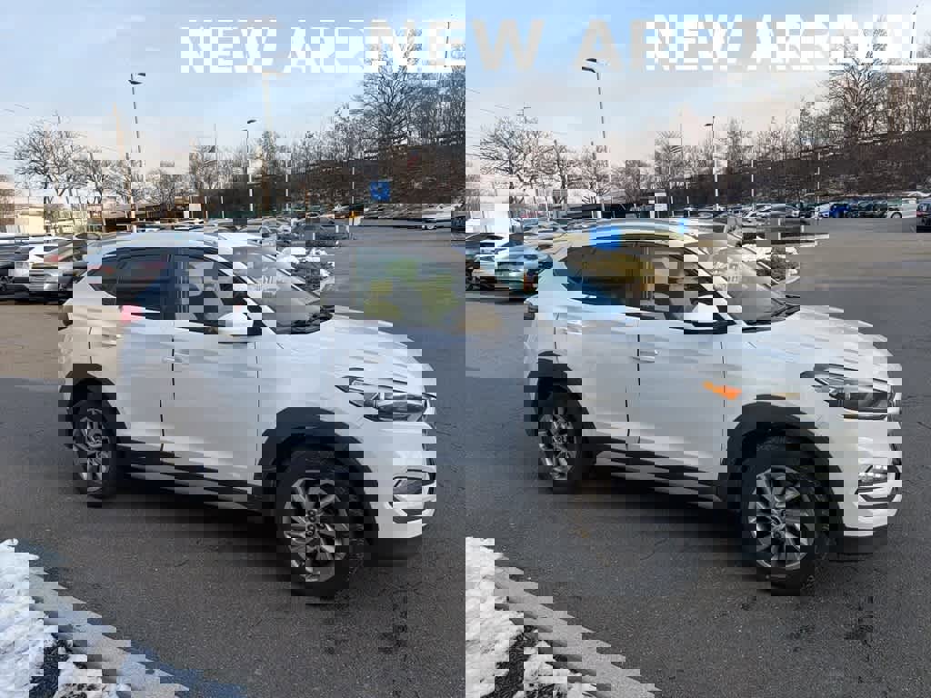 Used 2018 Hyundai Tucson SEL image 16