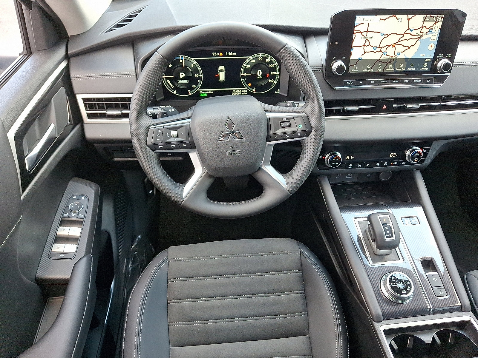 New 2025 Mitsubishi Outlander SE image 11