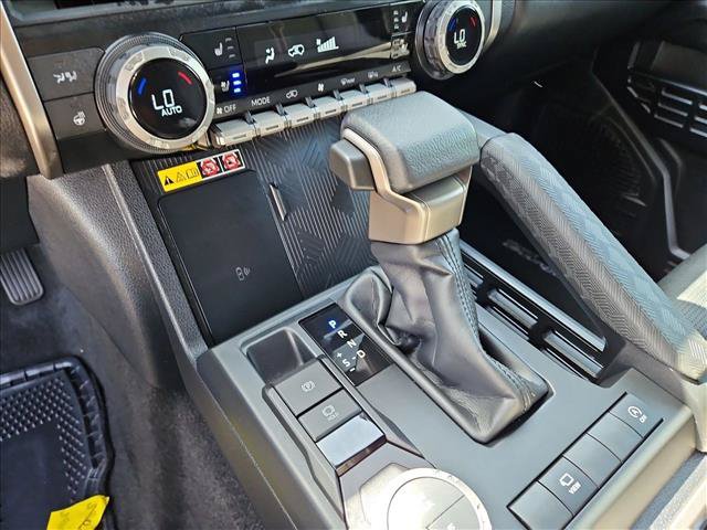 Used 2025 Toyota 4Runner Limited RWD image 12