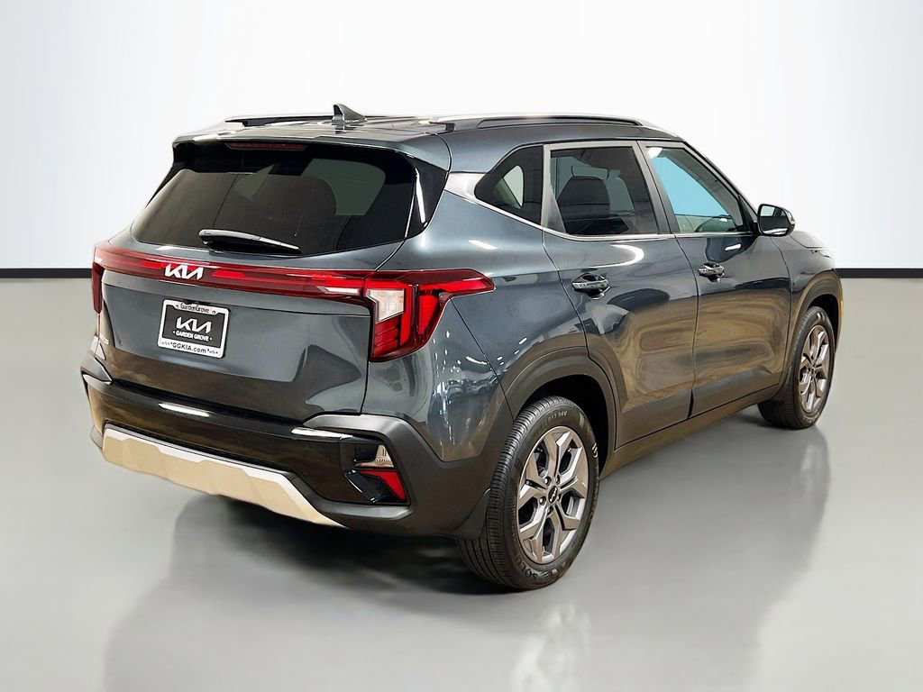Certified 2024 Kia Seltos S image 7