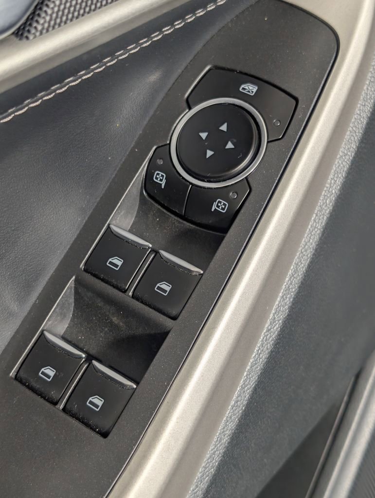 Certified 2022 Ford Explorer XLT image 24