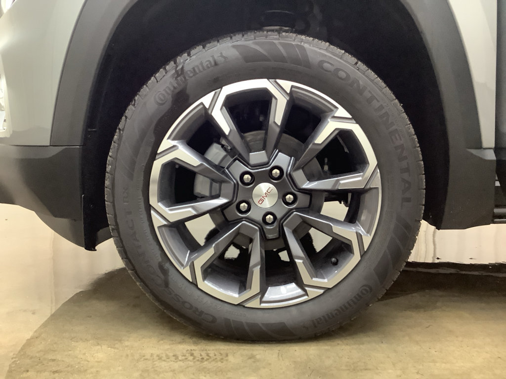 New 2027 GMC Terrain Elevation w/ Elevation Premium Package AWD/4WD image 25