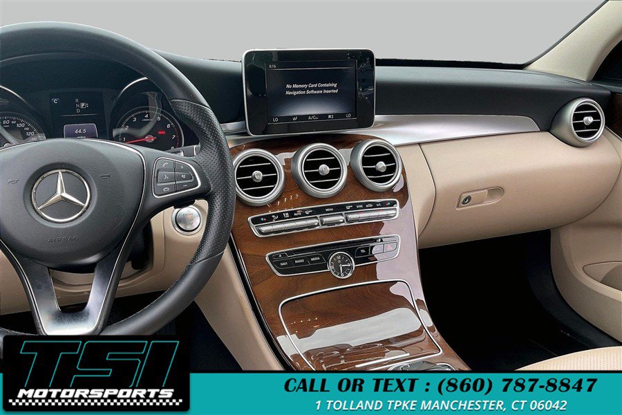 Used 2015 Mercedes-Benz C 300 4MATIC Sedan image 6