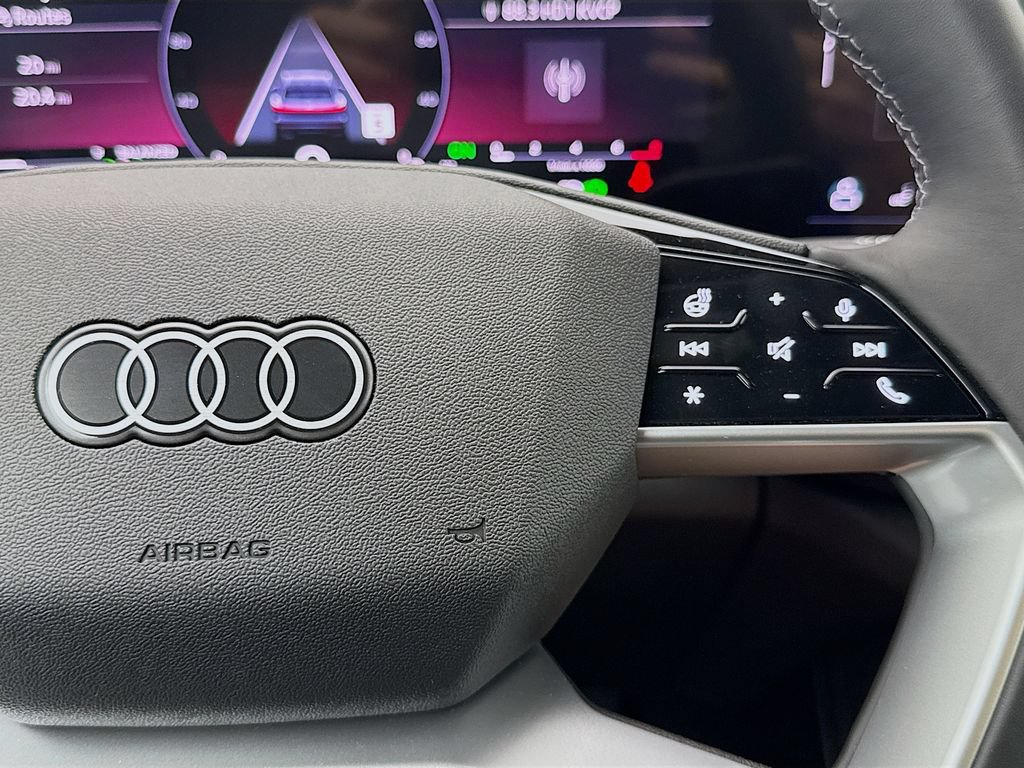 Used 2025 Audi Q5 Premium Plus w/ Premium Plus AWD/4WD image 13