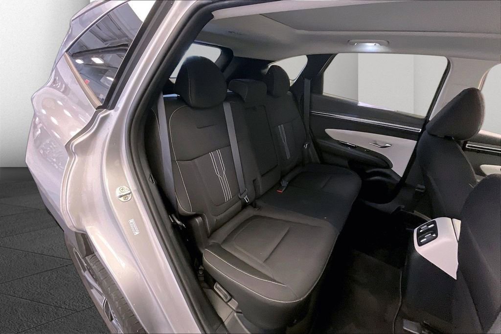 Used 2022 Hyundai Tucson SEL AWD/4WD image 18