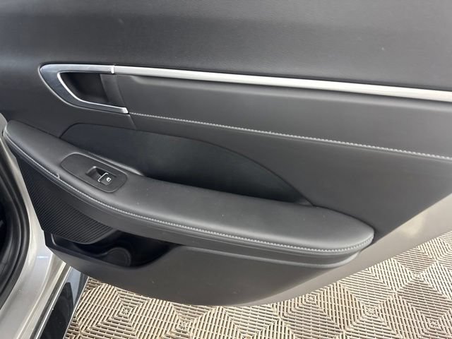 Used 2022 Hyundai Sonata Limited FWD image 25