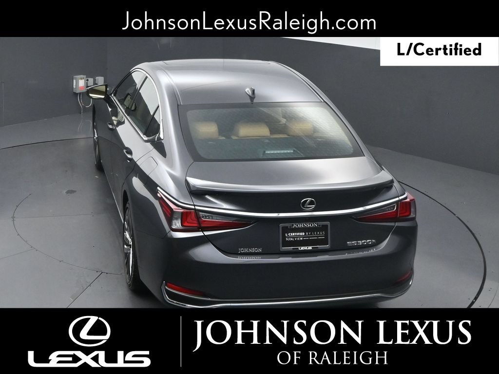 Certified 2025 Lexus ES 300h Ultra Luxury FWD image 27