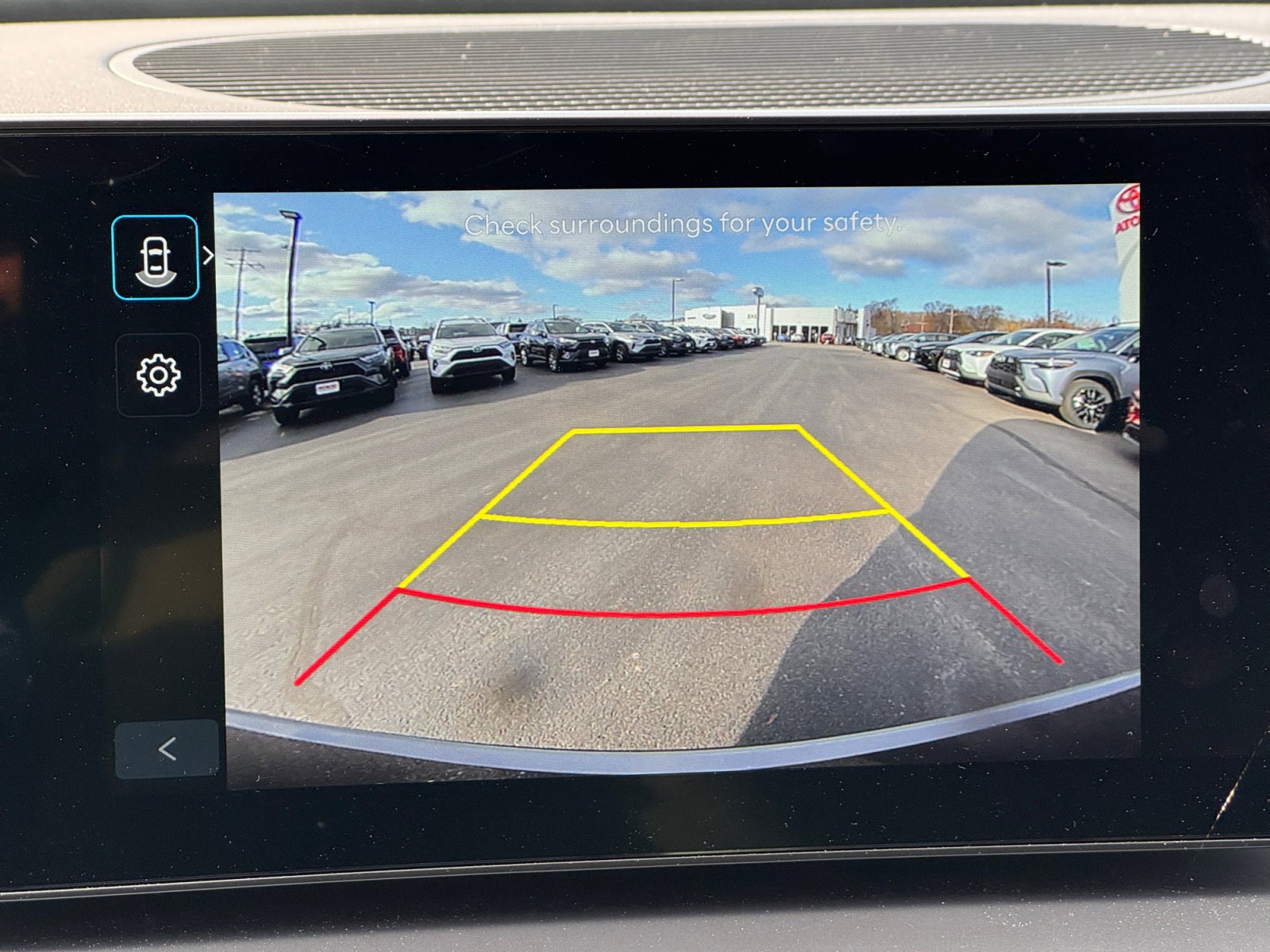 New 2026 Hyundai Ioniq 9 SE image 21