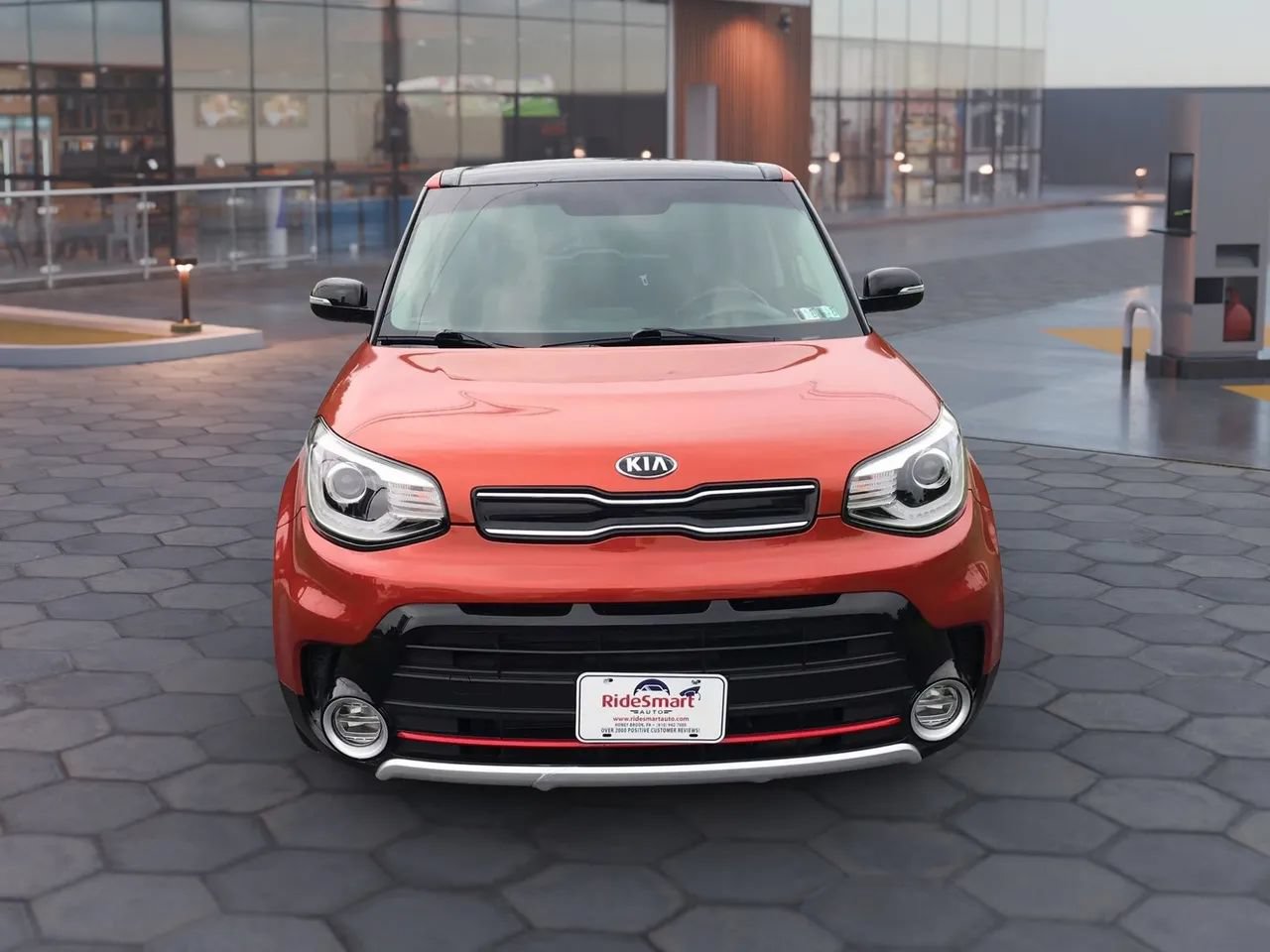 Used 2018 Kia Soul ! w/ Tech Package FWD image 7