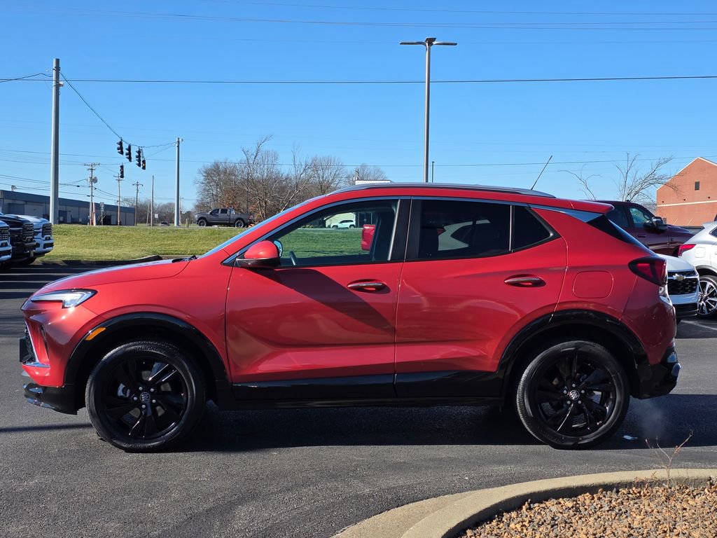 Used 2024 Buick Encore GX Sport Touring image 8