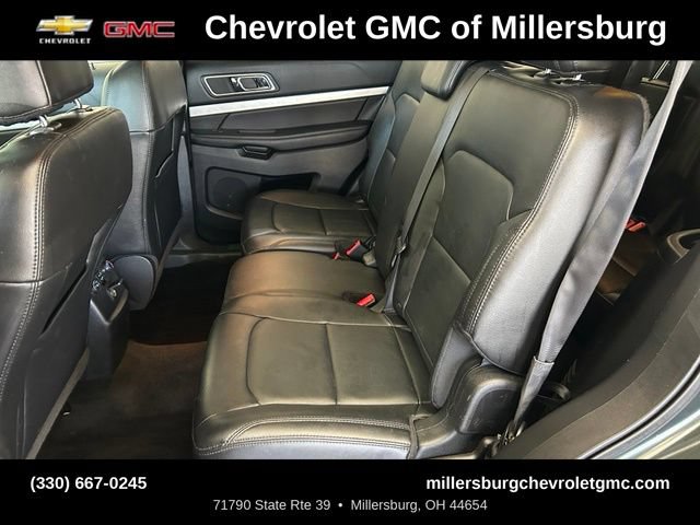 Used 2016 Ford Explorer XLT w/ Equipment Group 202A AWD/4WD image 28