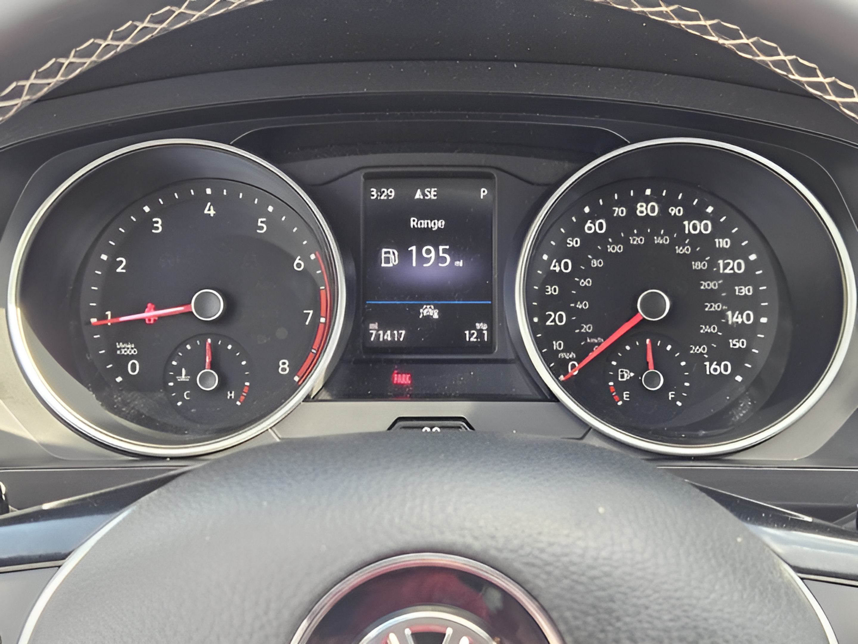 Certified 2021 Volkswagen Tiguan SE FWD image 19