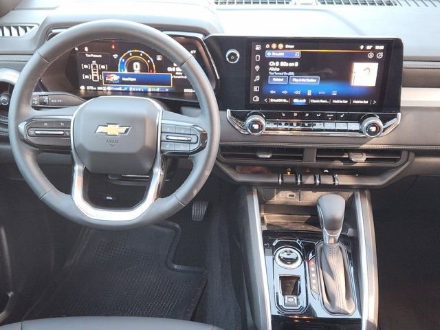 Used 2025 Chevrolet Colorado LT w/ LT Convenience Package image 27