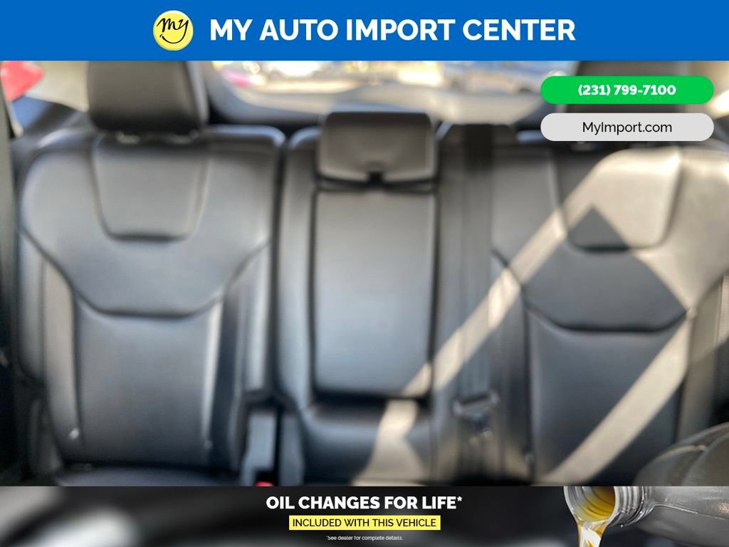 Used 2022 Ford Edge Titanium AWD/4WD image 33