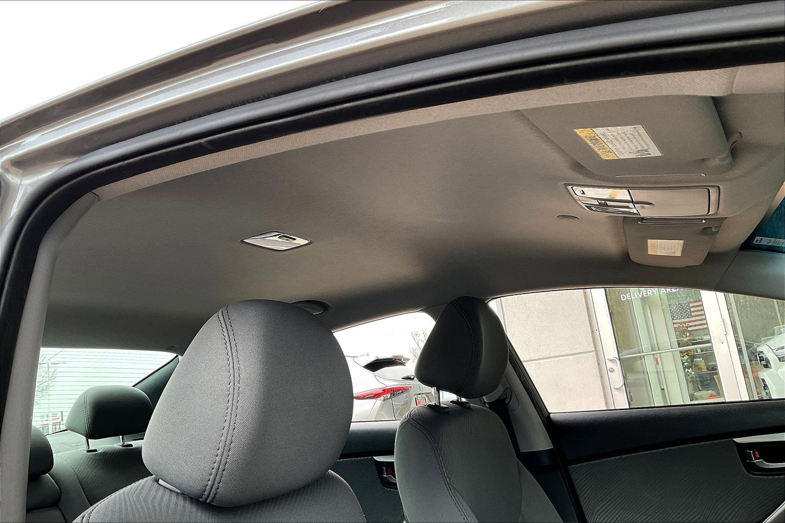 Used 2013 Hyundai Elantra GLS w/ Preferred Pkg image 25