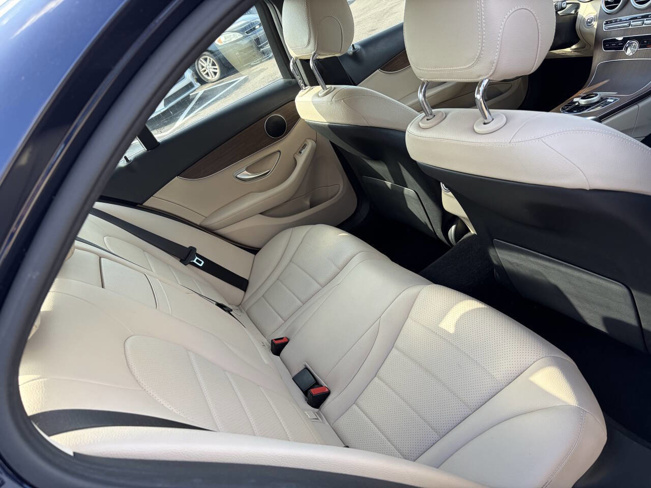 Used 2020 Mercedes-Benz C 300 4MATIC Sedan image 21