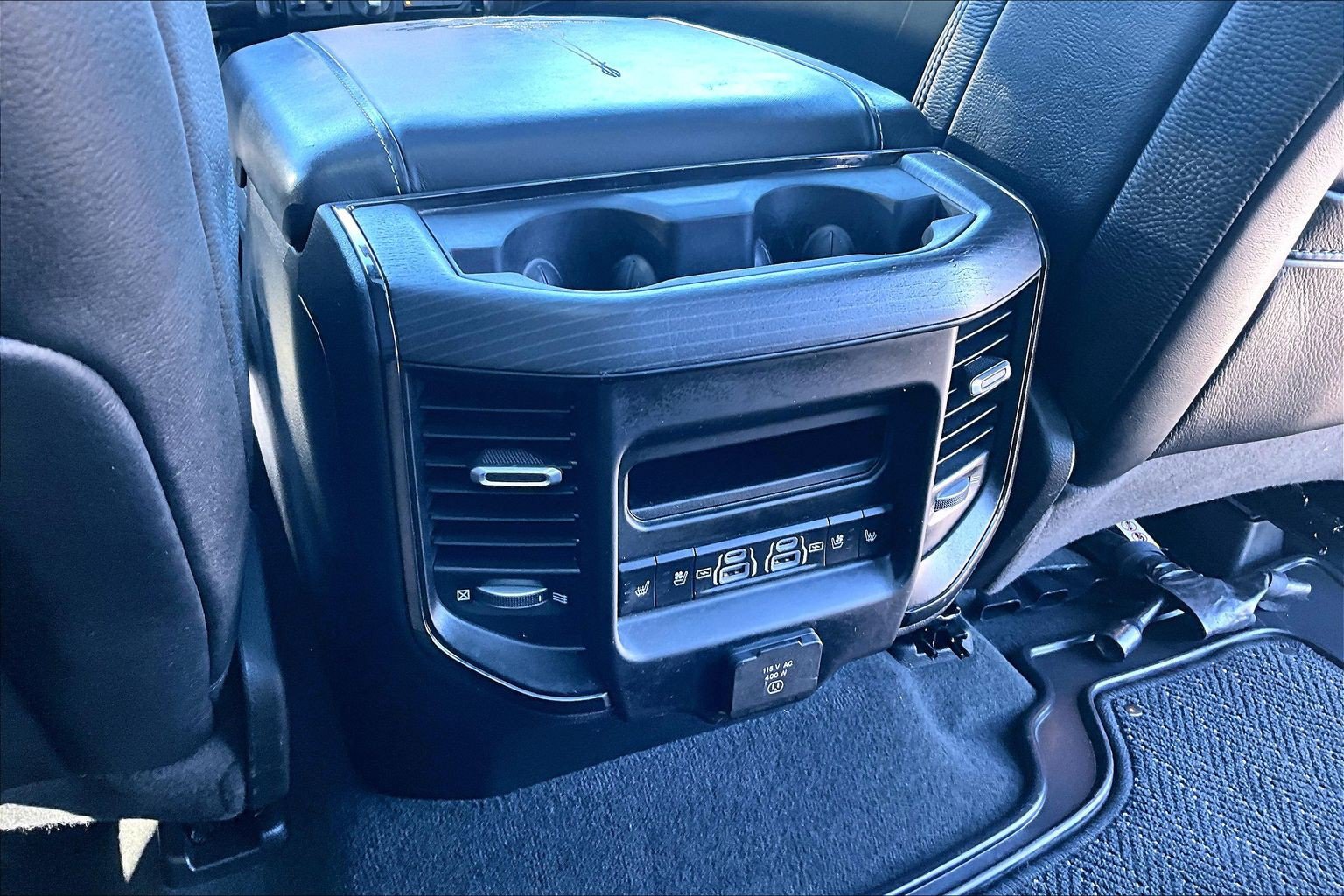 Used 2022 RAM 1500 Limited AWD/4WD image 30