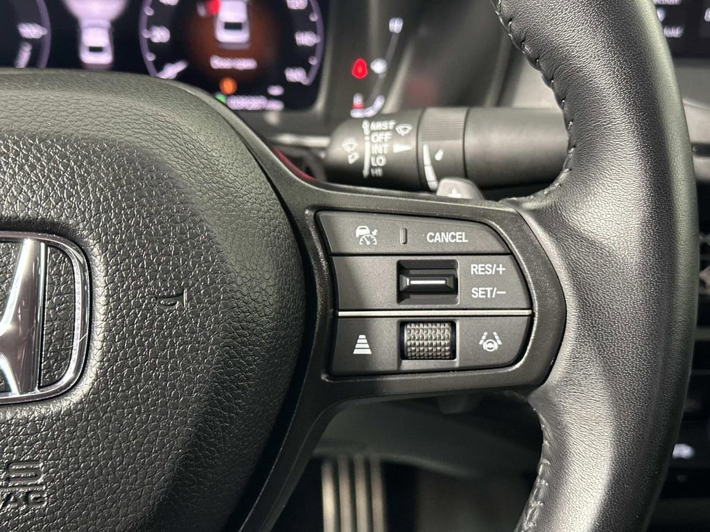 Used 2023 Honda Accord Sport image 19