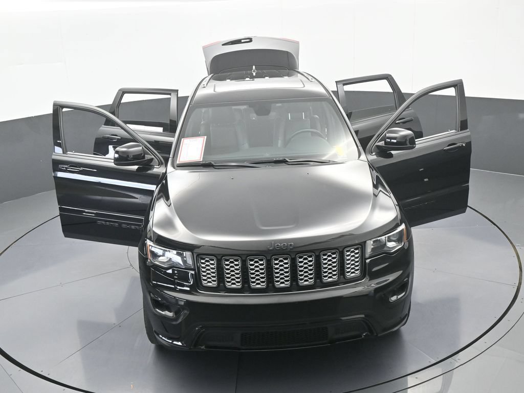 Used 2020 Jeep Grand Cherokee Altitude RWD image 72